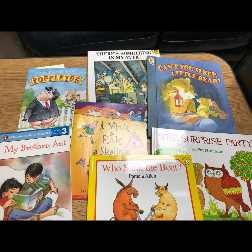7 Assorted children’s books